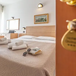 3* Отель Globus